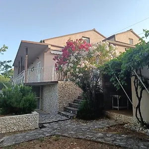  Apartment Vedrana