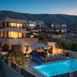  Villa Emma Pag